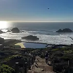 Stunning Sanfran Casa Close To Center And Steps From Ocean