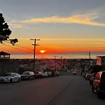 Stunning Sanfran Casa Close To Center And Steps From Ocean