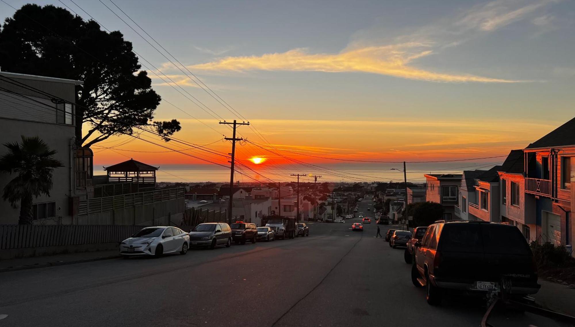 Stunning Sanfran Casa Close To Center And Steps From Ocean Apartment
